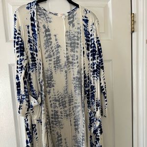 Rare LuLaRoe Tye dye blue Sarah